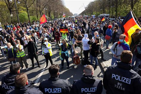 Niemiecki Bundestag w ogniu: dramatyczny akt protestu przeciwko polityce energetycznej